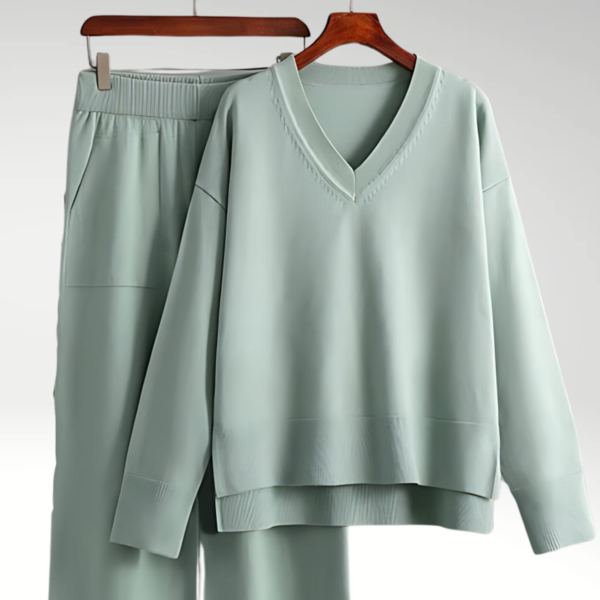 Cazel | Luxe V-Neck Two Piece Set