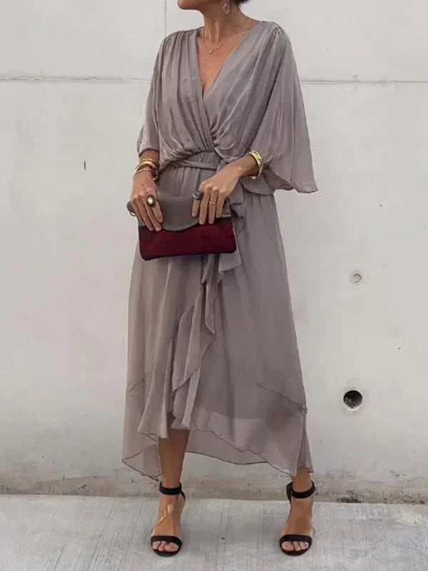 Monica - Robe en mousseline de soie à col en V